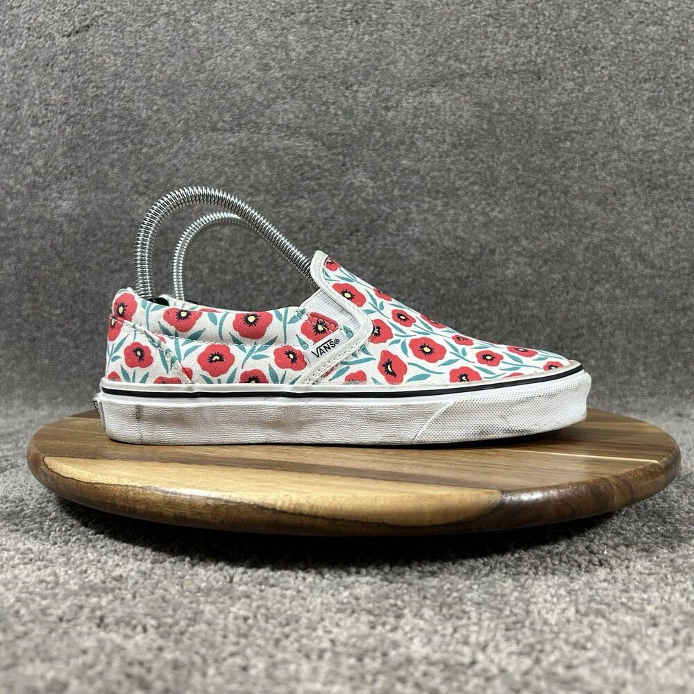 Vans Classic Slip-On Women’s Sz 7 Red Poppies Poppy Flowers Athletic Shoes Used